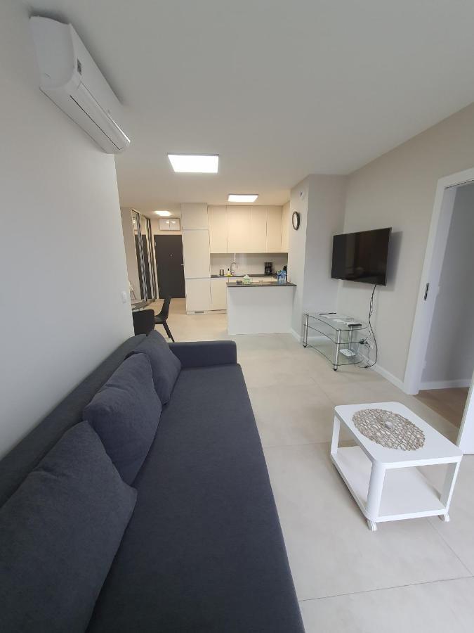 Apartament De Lux Apart 45 Grabiszynska Wroclaw Ngoại thất bức ảnh