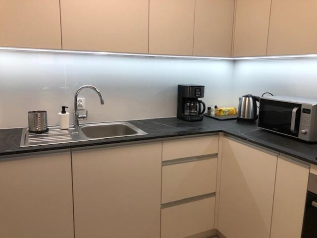 Apartament De Lux Apart 45 Grabiszynska Wroclaw Ngoại thất bức ảnh